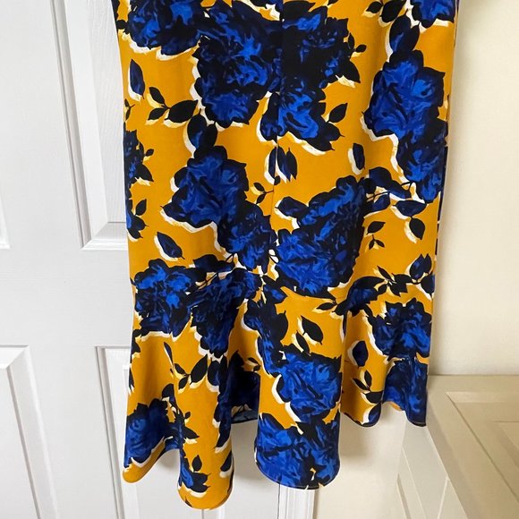 Who What Wear Sleeveless Floral Dress - Picture 6 of 13